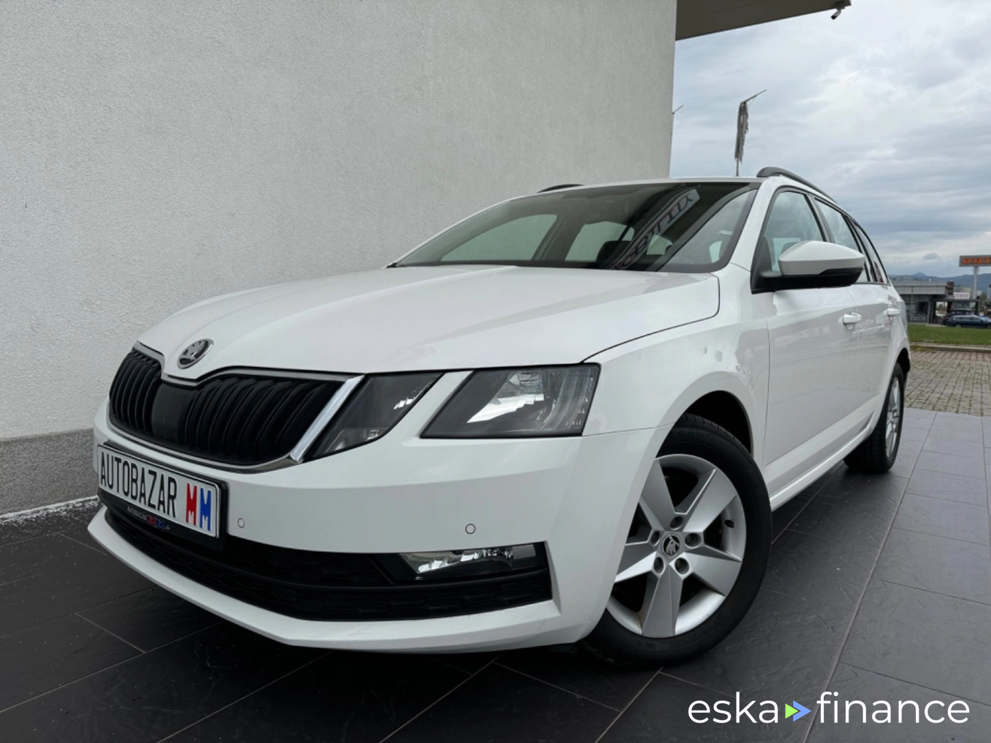 Lízing Kombi Skoda OCTAVIA COMBI 2017