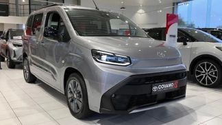 Lízing Hatchback Toyota Verso 2025