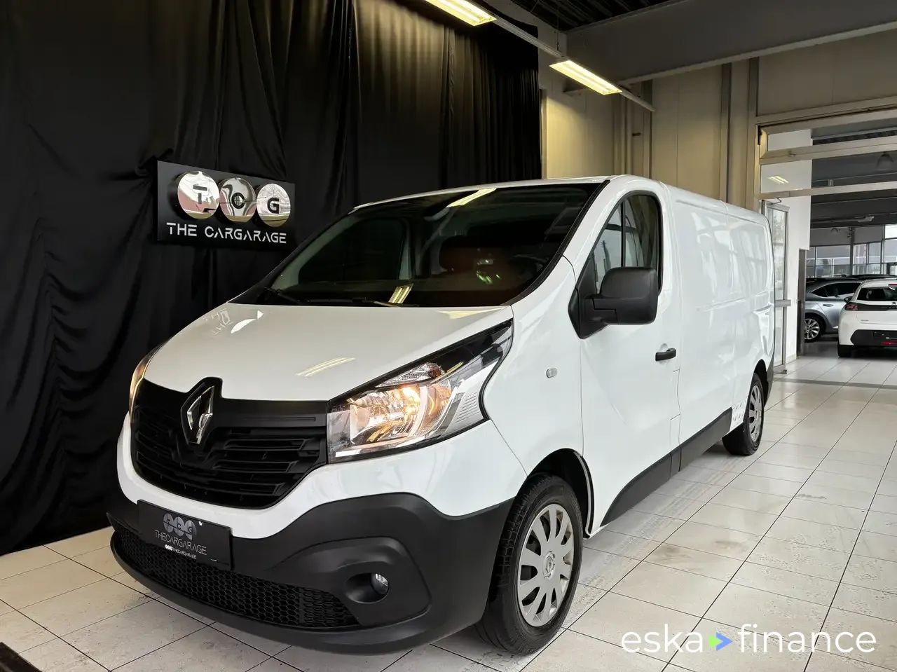 Leasing Hatchback Renault Trafic 2019