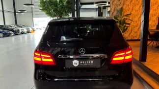 Lízing Hatchback MERCEDES B 180 2018