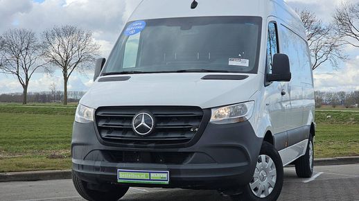 Mercedes-Benz ESPRINTER 2022