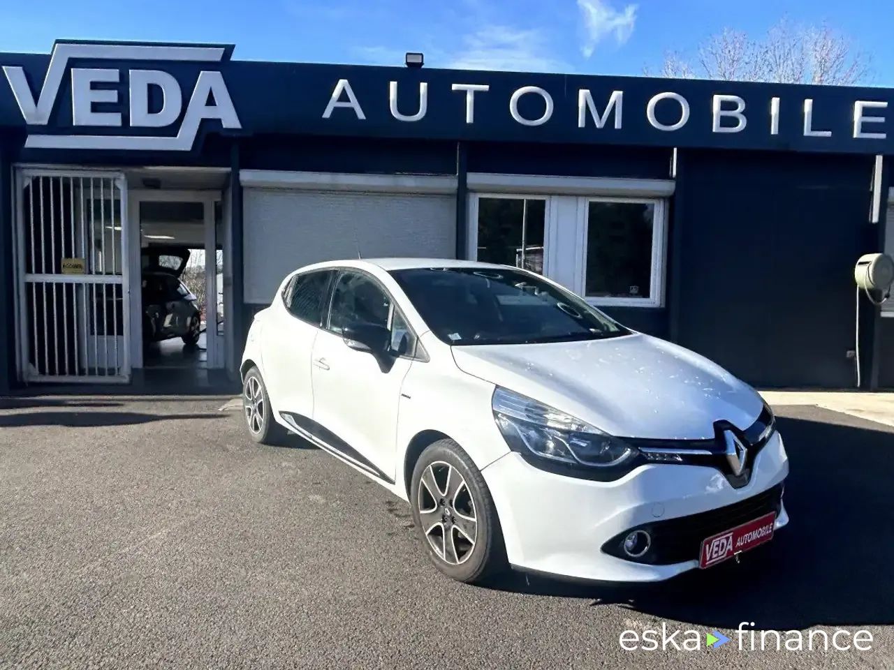 Lízing Hatchback Renault Clio 2015