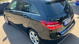 Financování Hatchback MERCEDES B 180 2015