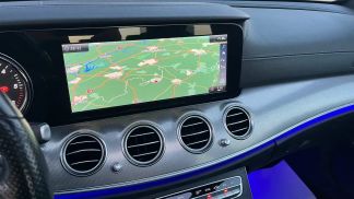 Lízing Sedan MERCEDES E 200 2018