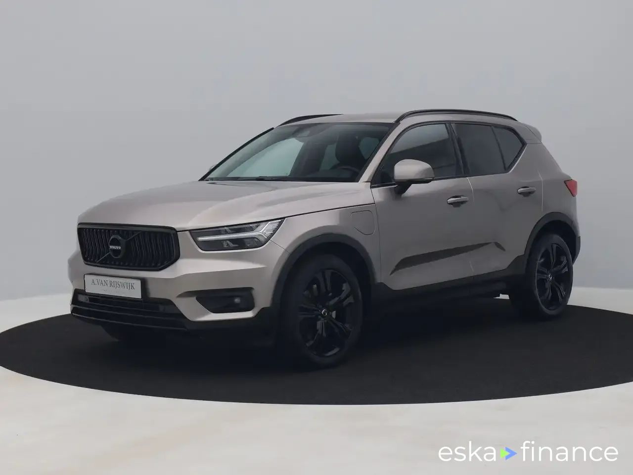 Leasing SUV Volvo XC40 2021