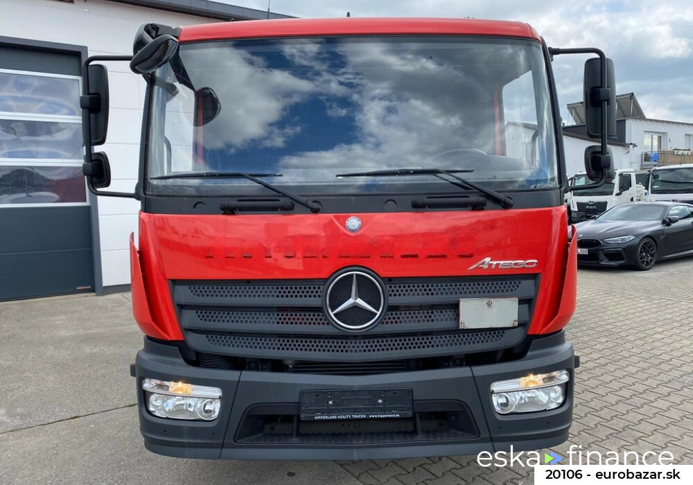 Lízing Nákladné vozidlo s otvorenou karosériou Mercedes-Benz 1224 2015