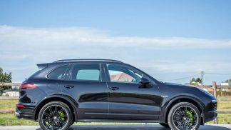 Financování SUV Porsche Cayenne 2016