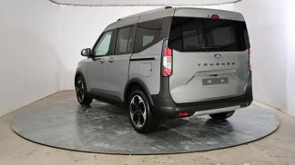 Lízing Hatchback Ford Tourneo Courier 2026