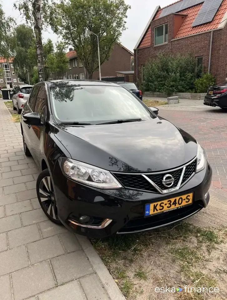 Lízing Hatchback Nissan Pulsar 2016
