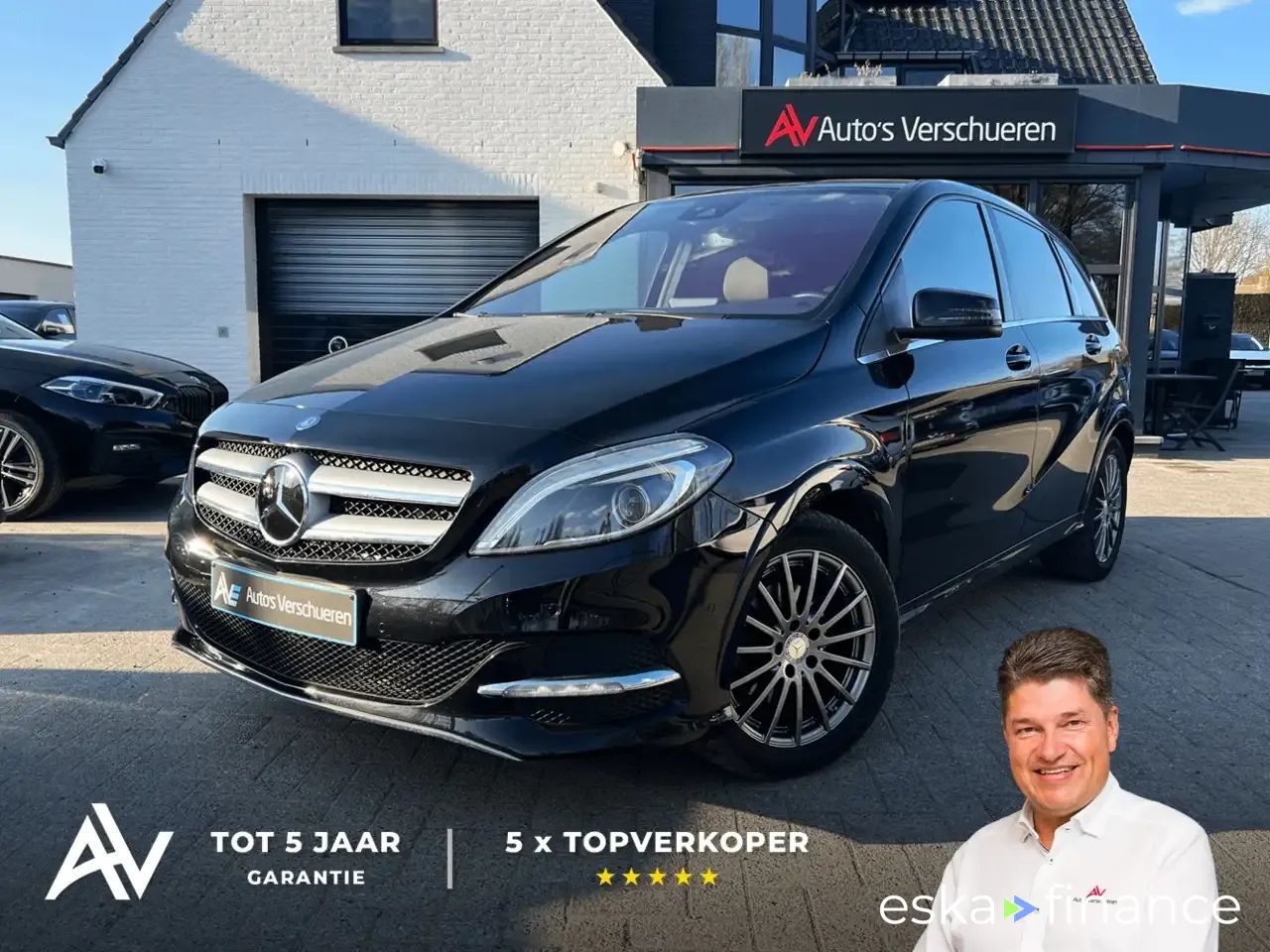 Lízing Hatchback MERCEDES B 250 2016