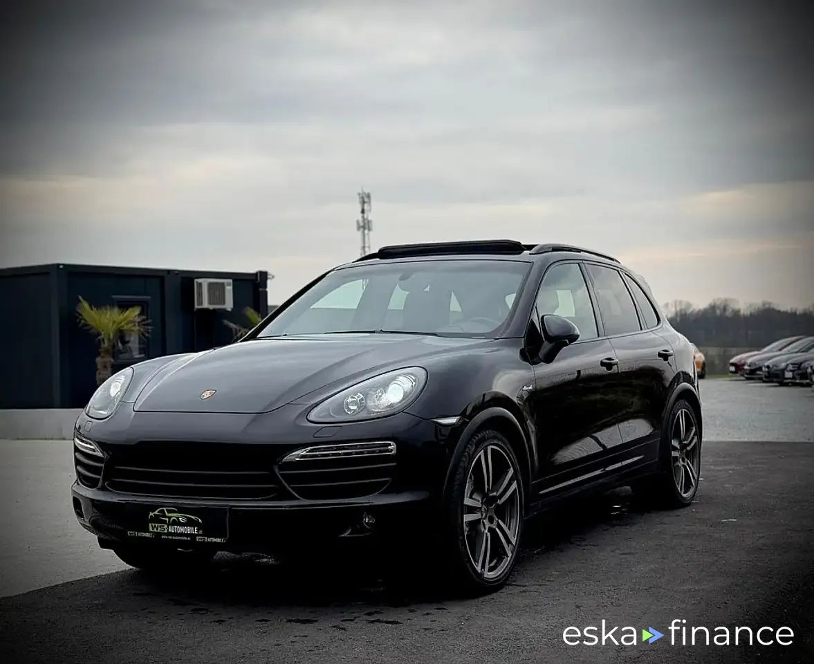 Finansowanie SUV Porsche Cayenne 2013