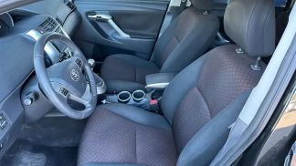Lízing Hatchback Toyota Verso 2010