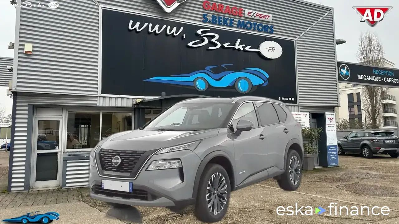 Leasing SUV Nissan X-Trail 2025
