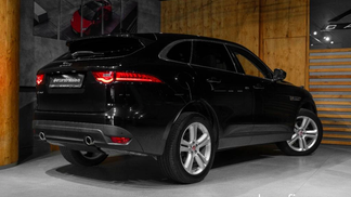 SUV Jaguar F-Pace 2017