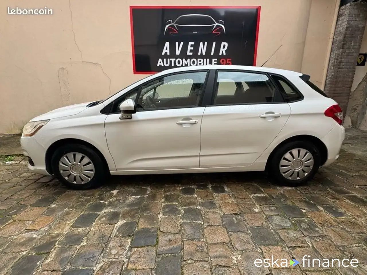Leasing Sedan Citroën C4 2014