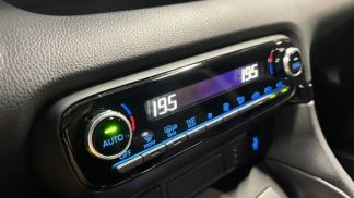 Finansowanie Sedan Toyota Yaris 2021