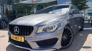 Lízing Sedan MERCEDES CLA 180 2016