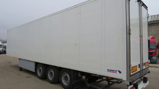 Lízing Náves CARRIER VECTOR 1850 2011