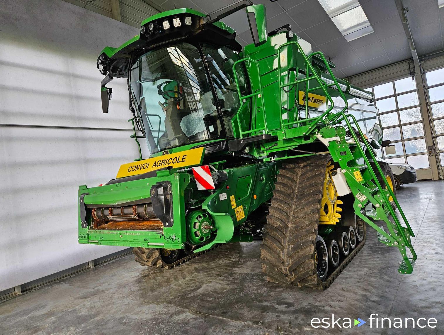 Leasing Combine grain harvester John Deere X9 1100 2023
