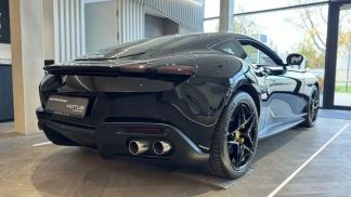 Financování Kupé Ferrari Roma 2021