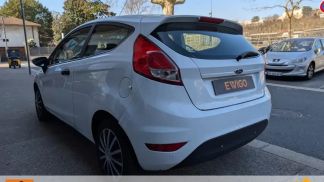 Lízing Sedan Ford Fiesta 2016
