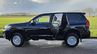 Leasing Van Toyota LANDCRUISER 2021