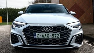 Lízing Sedan Audi A3 2020