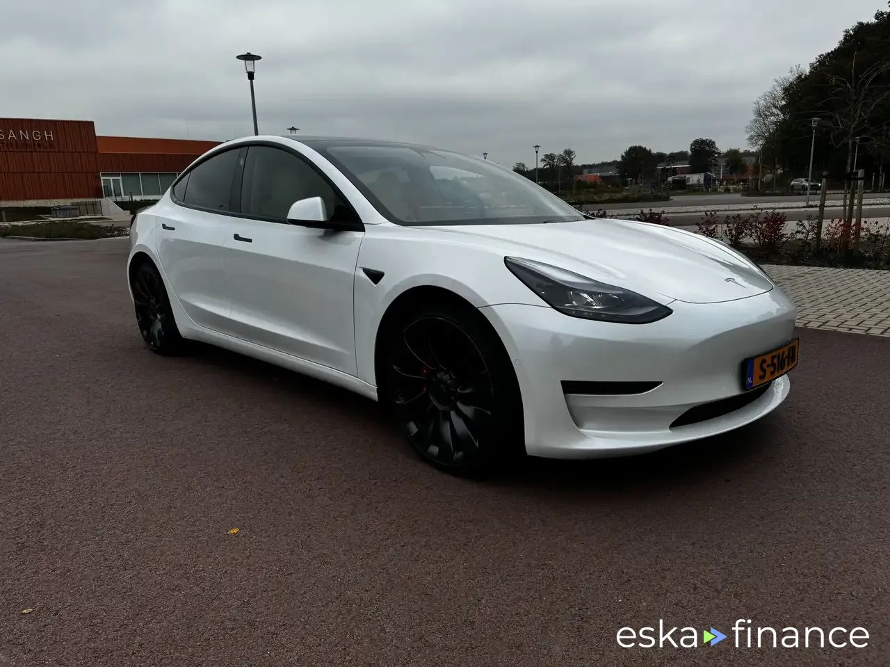 Leasing Sedan Tesla Model 3 2021
