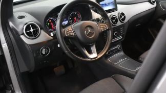 Leasing Hatchback MERCEDES B 180 2018