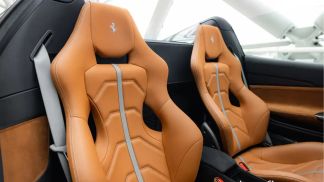 Lízing Kabriolet Ferrari 488 2018