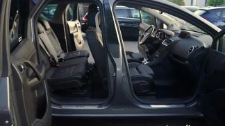 Lízing Hatchback Opel Meriva 2016