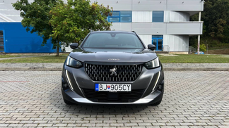 Lízing SUV Peugeot 2008 2021