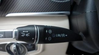 Financování Hatchback MERCEDES V 300 2021