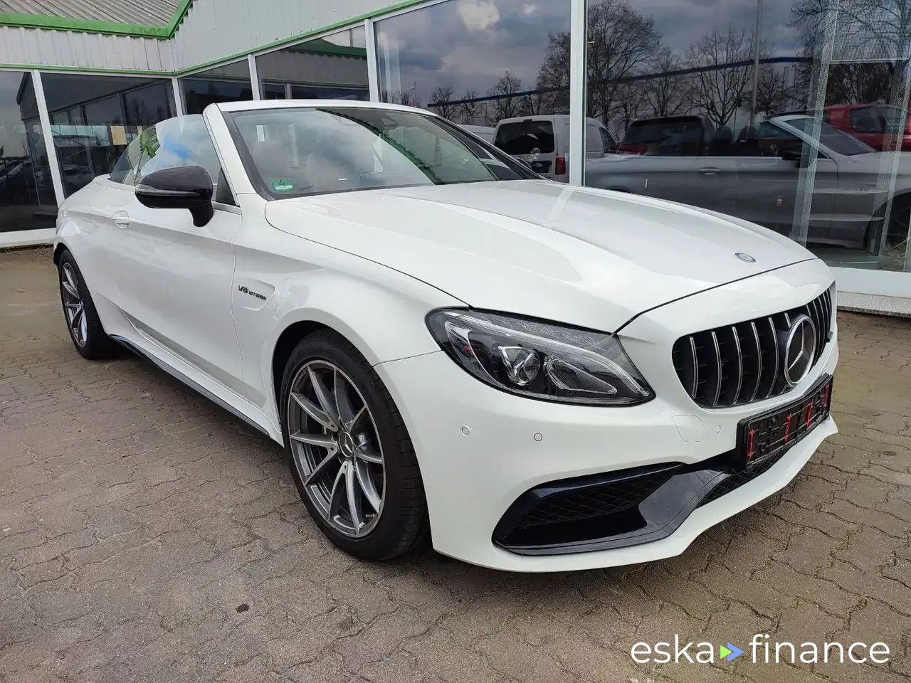 Financování Konvertibilní MERCEDES C 63 AMG 2018
