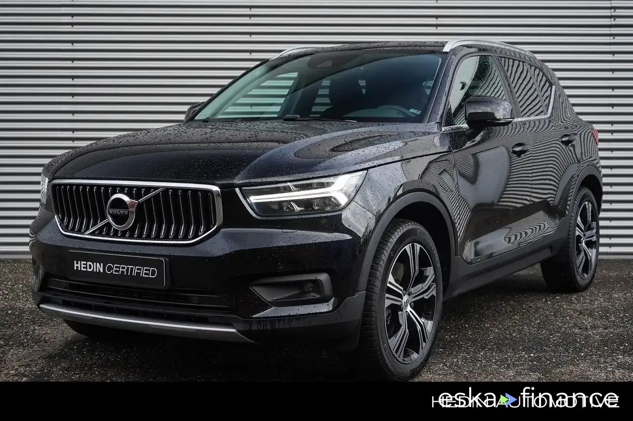 Finansowanie SUV Volvo XC40 2022