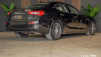 Leasing Sedan Maserati Ghibli 2015
