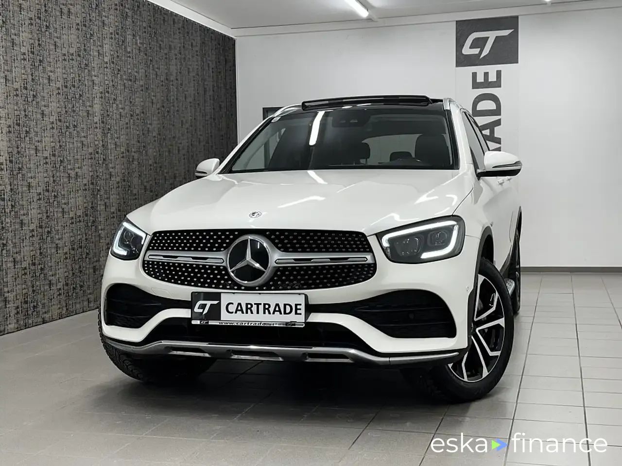 Lízing SUV MERCEDES GLC 300 2021