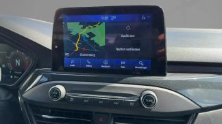 Lízing Sedan Ford Focus 2022