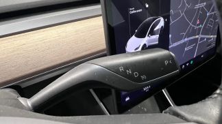 Finansowanie Van Tesla Model 3 2020