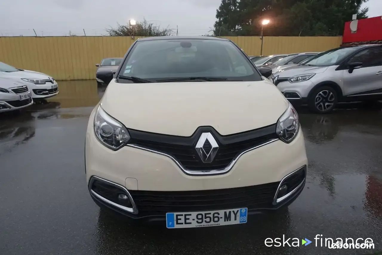 Lízing Hatchback Renault Captur 2016