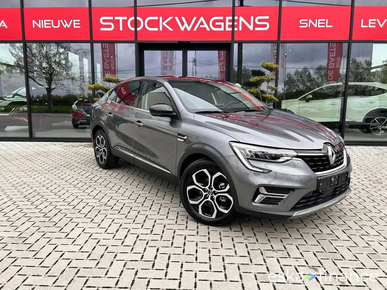 Leasing SUV Renault Arkana 2023