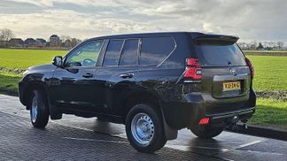 Leasing Van Toyota LANDCRUISER 2021