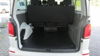 Lízing Hatchback Volkswagen T6 Kombi 2023