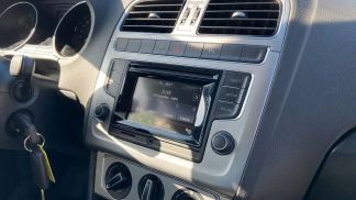 Lízing Hatchback Volkswagen Polo 2015