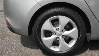 Finansowanie Hatchback Kia Carens 2013