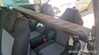 Lízing Hatchback Peugeot 5008 2016