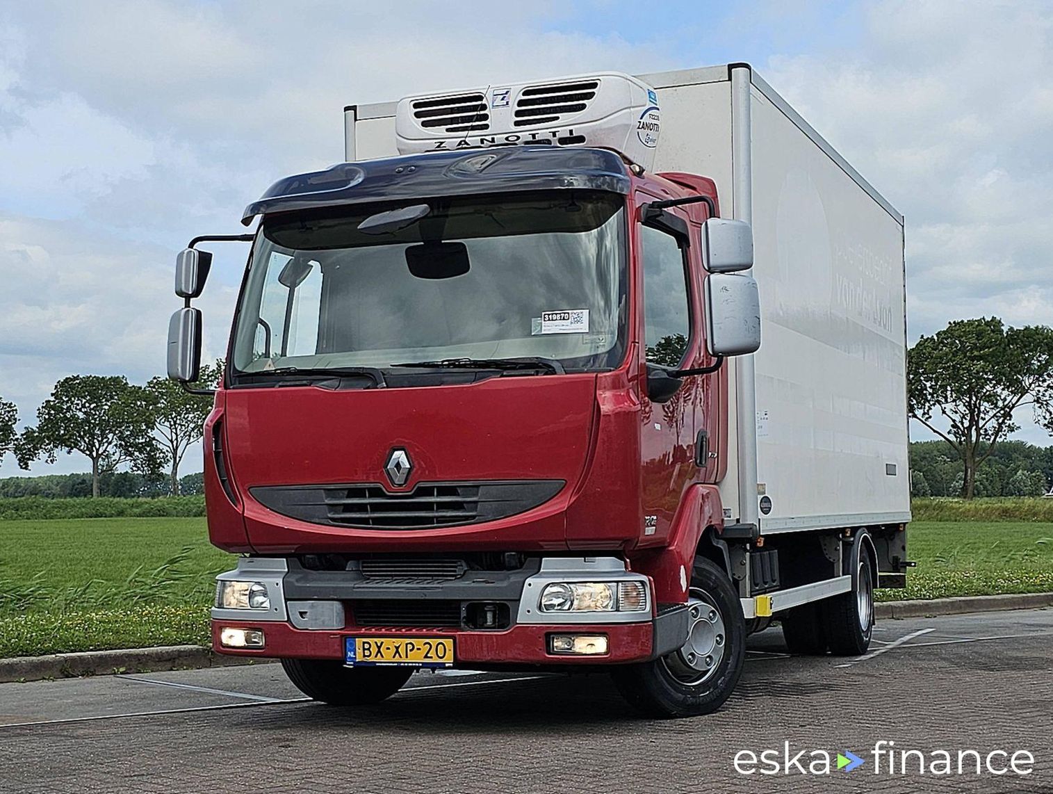 Lízing Špeciálne nákladné vozidlo Renault MIDLUM 180.12 2011