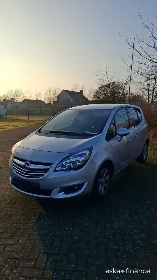 Leasing Hatchback Opel Meriva 2016