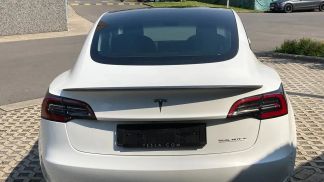 Leasing Sedan Tesla Model 3 2022