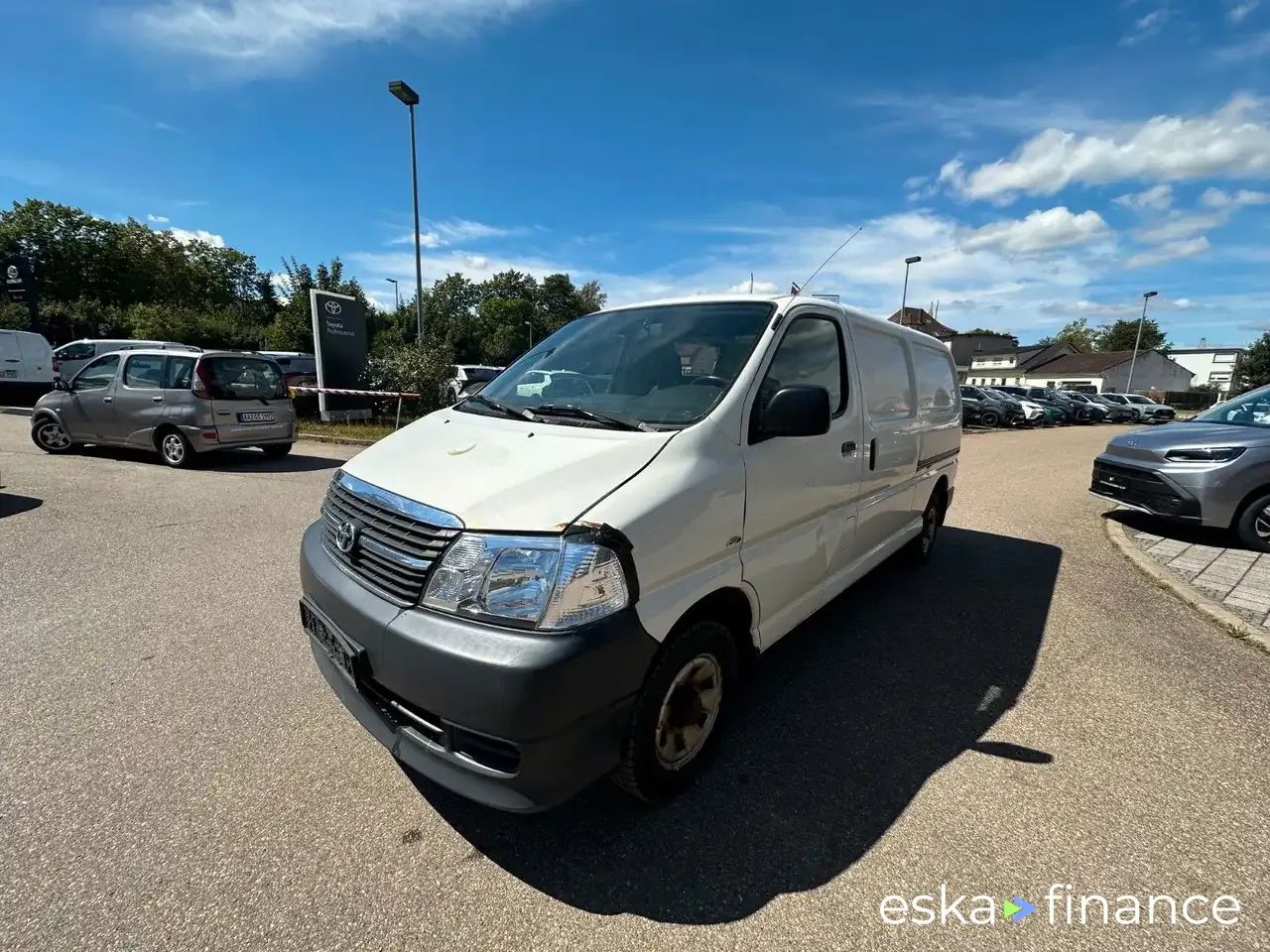 Transport pasażerów Toyota Hiace 2011